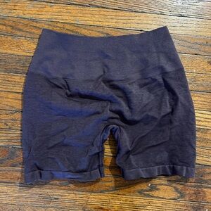 Alphalete Amplify Shorts Purple